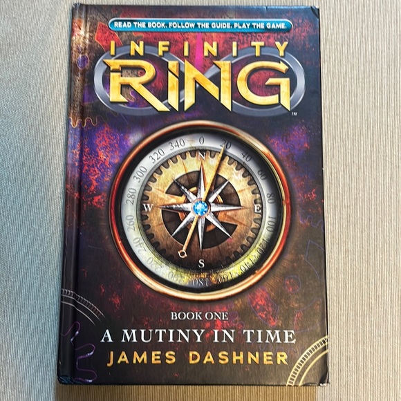 📚2/$6 A Mutiny in Time #1 in the Infinity Ring Series - Picture 1 of 12